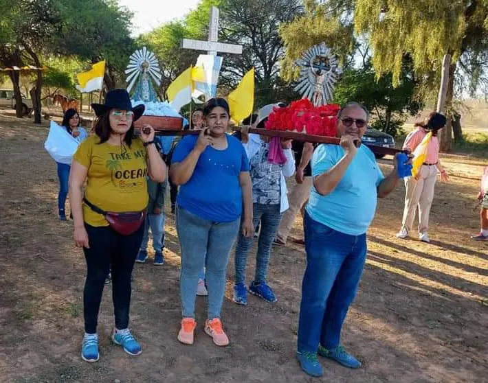 Procesión Los Rosales