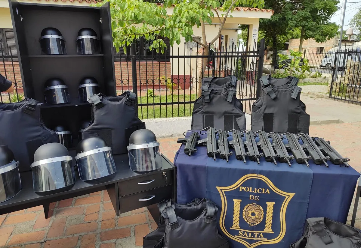 Equipamiento policial