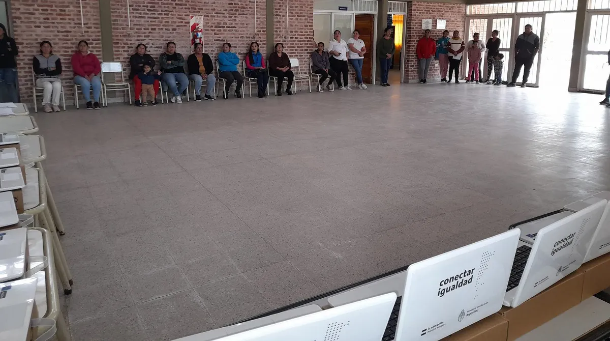 374562682_2356092051260500_3448060358721762565_n