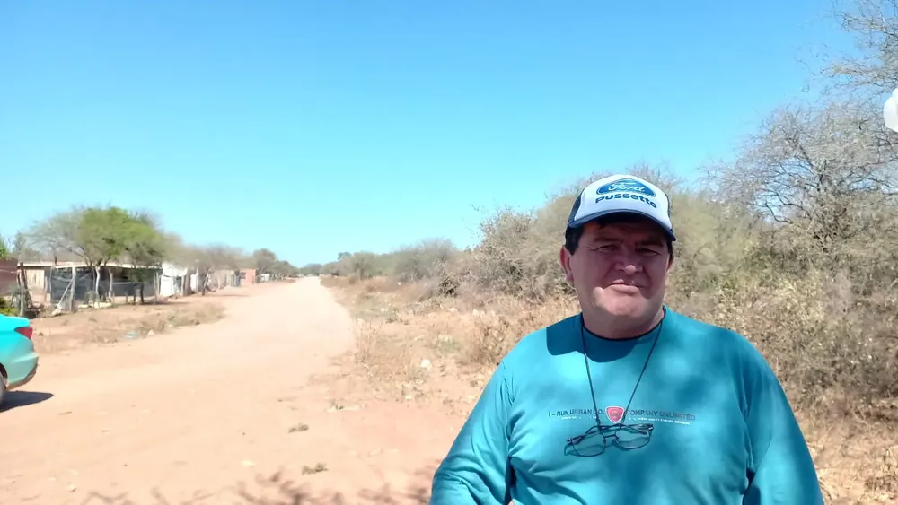 8e85c3bb-6788-4b3c-befa-fd8f8613bf85