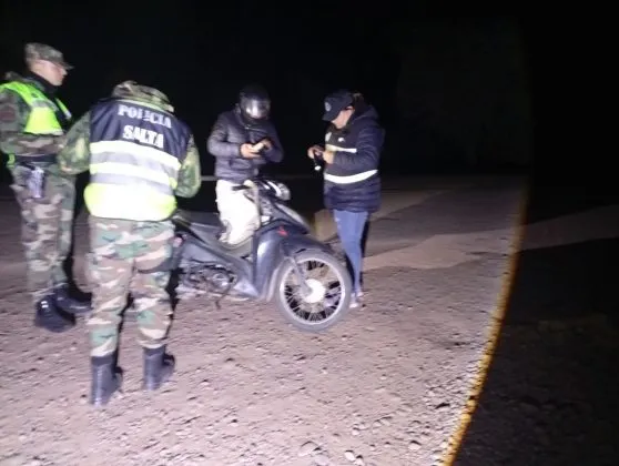 Policía