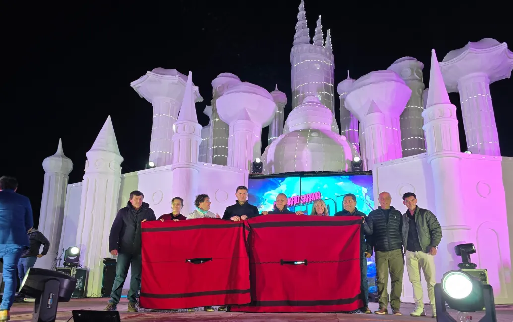 trono primero los salteños