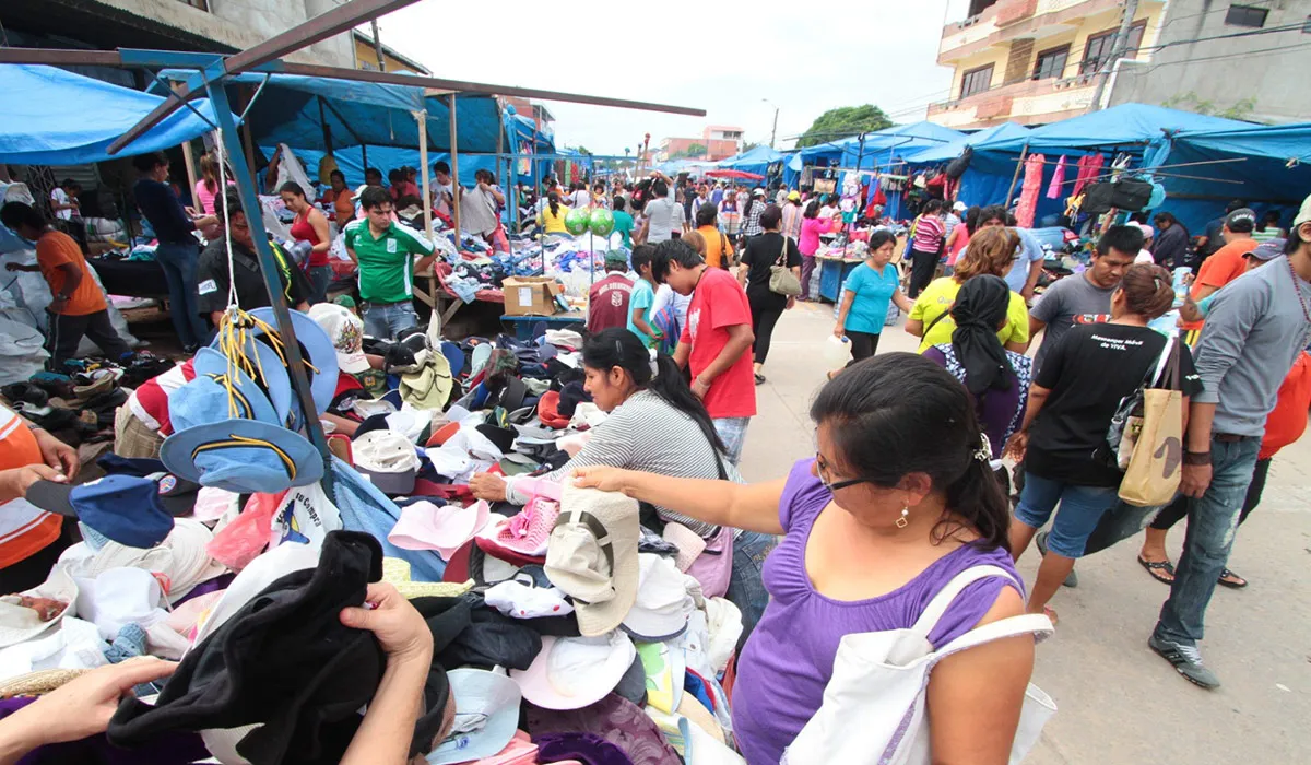 Ropa comercio Bolivia