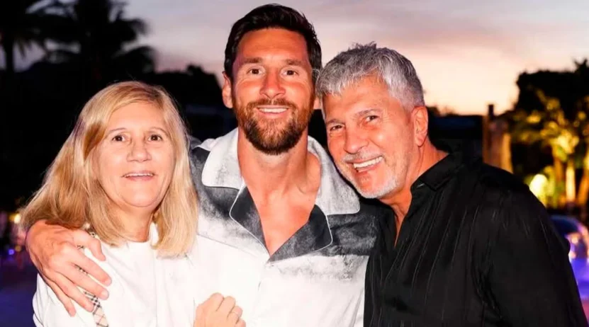 MESSI Y SUS PADRES