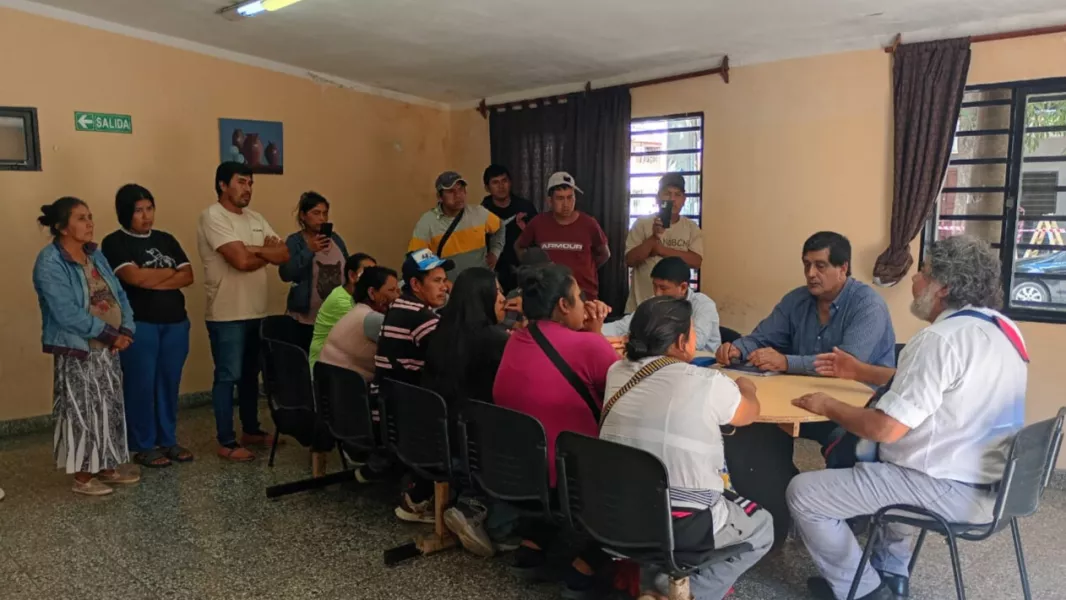 18534-continua-el-proceso-de-regularizacion-de-tierras-con-comunidades-de-la-union-rivadavia-banda-sur