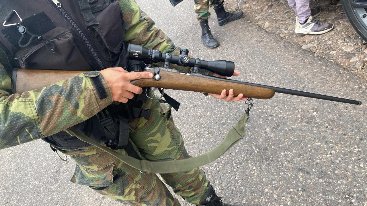 rifle