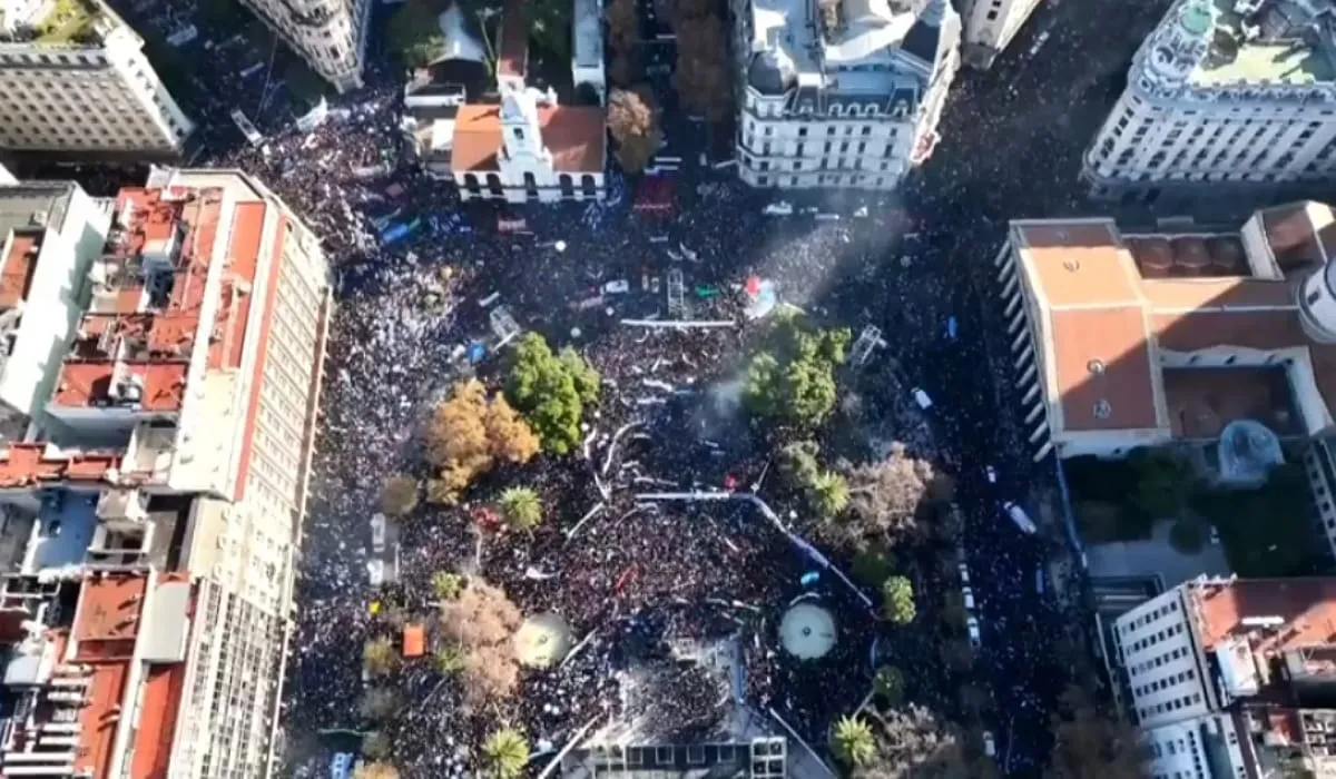 Multitudinario