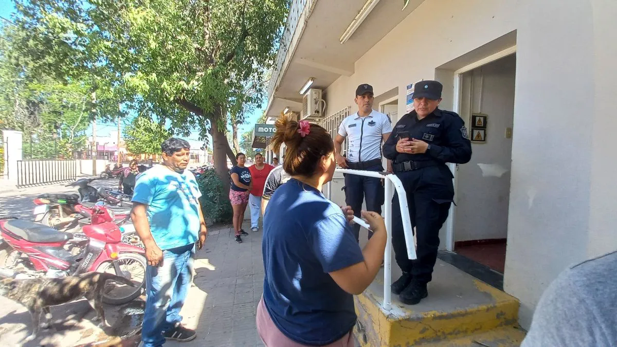 VECINOS