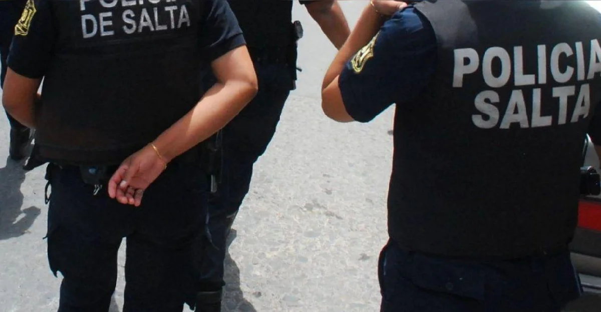 Policías de Salta
