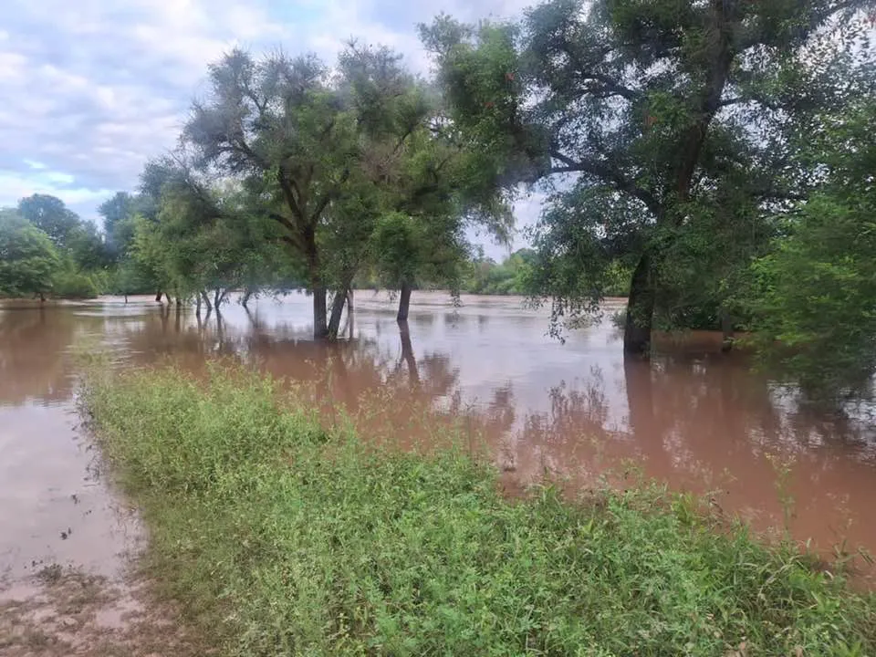 río juramento camping laguna blanca