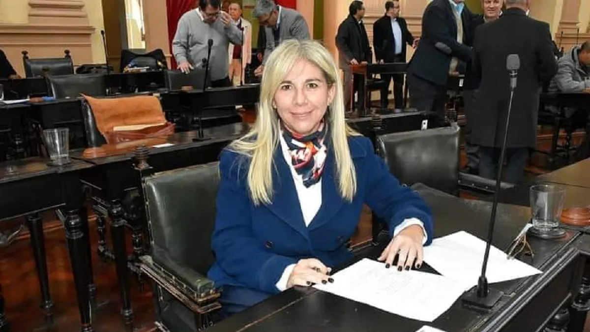 Senadora Navarro