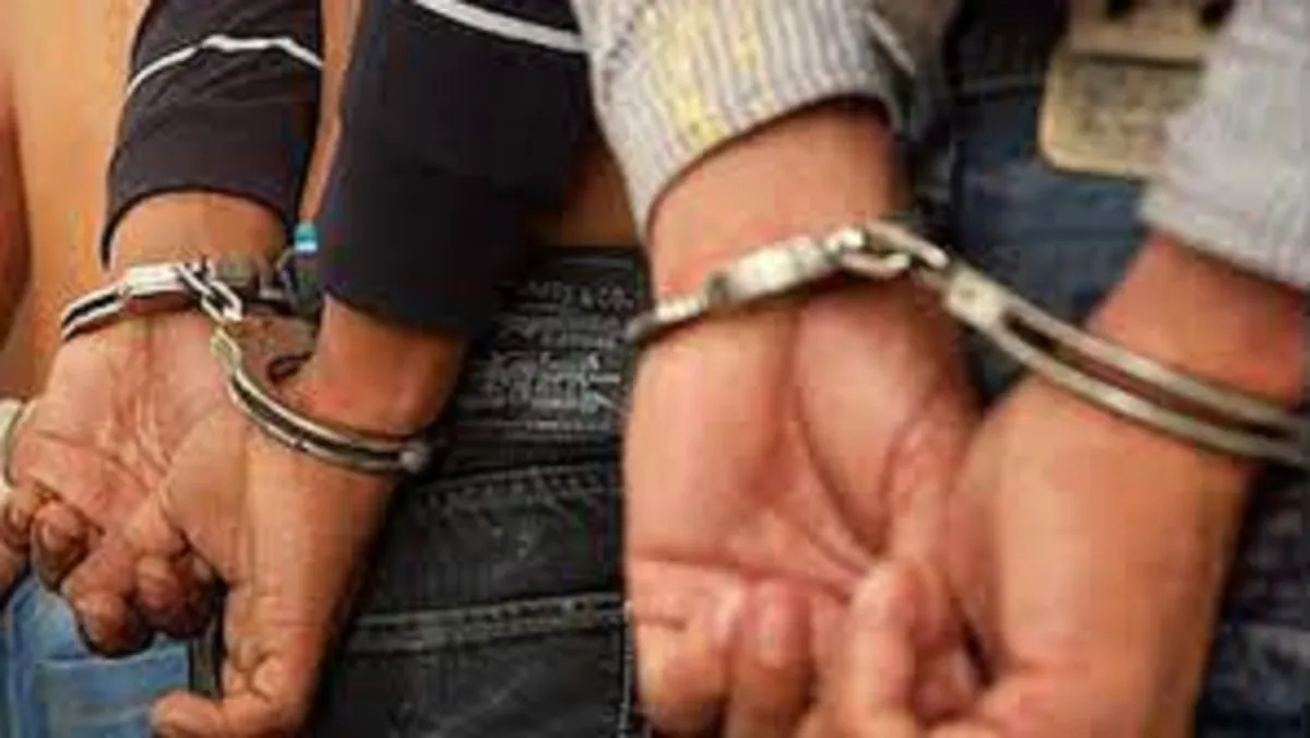 Detenidos por abuso sexual