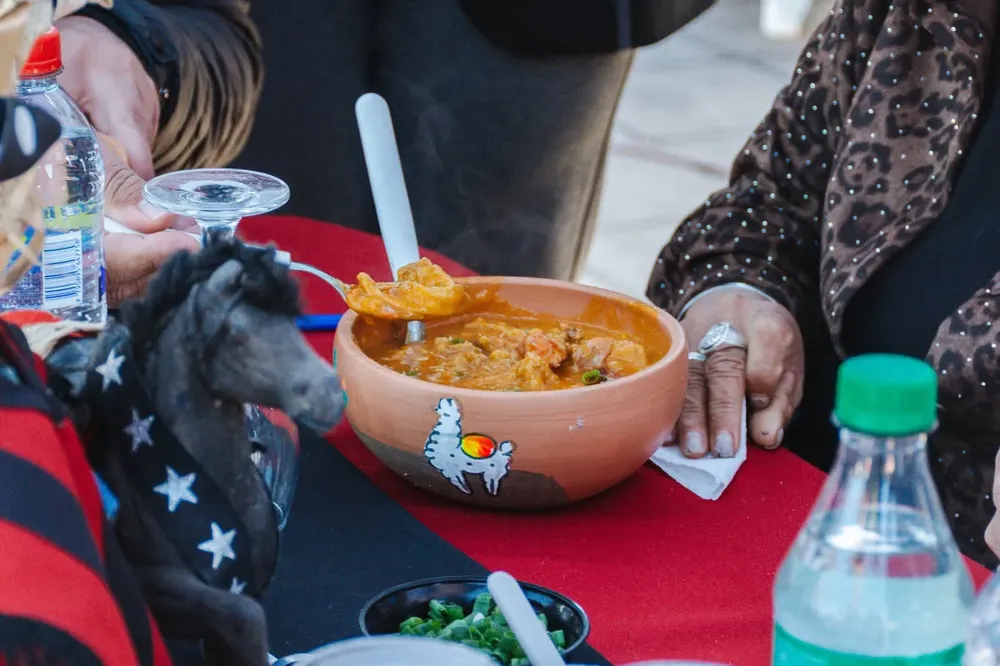 LOCRO