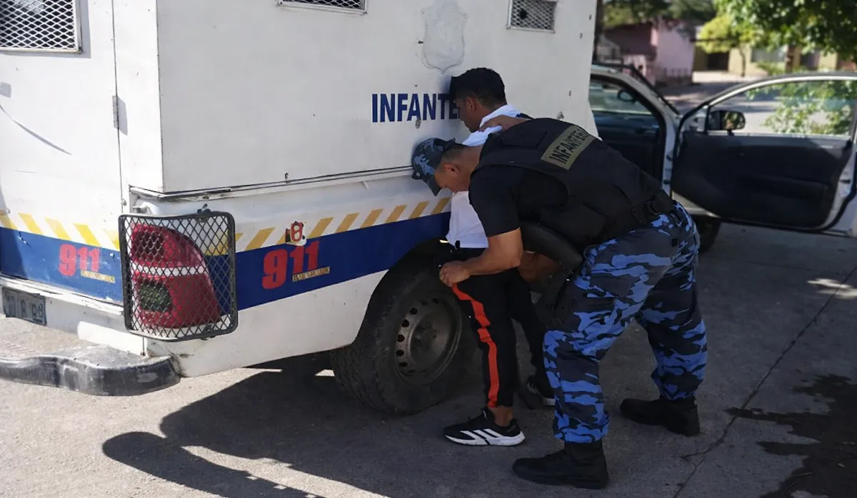 DETENIDO INFANTERÍA