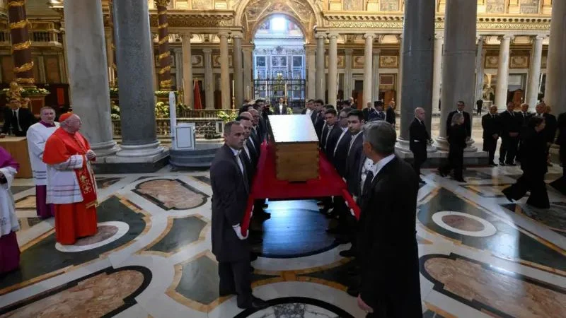 papa francisco adios