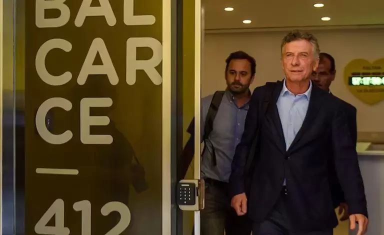 Macri Mau
