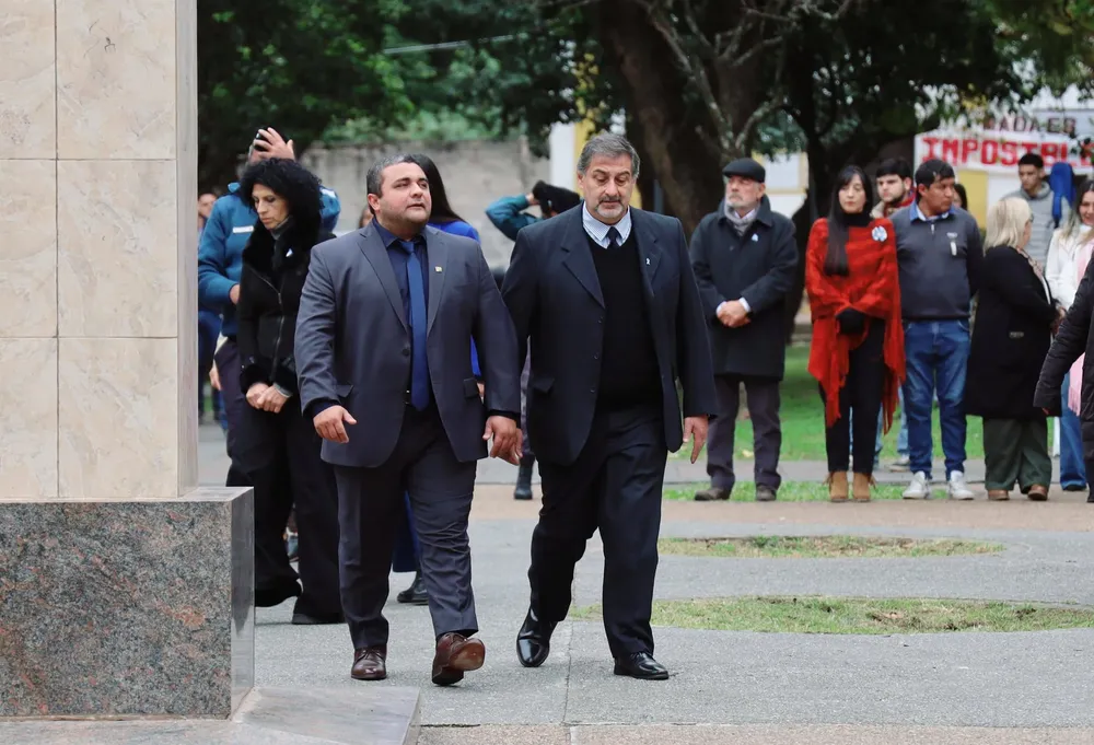 Issa - Abregú
