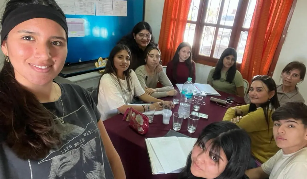 Reunion estudiantes Quebrachal