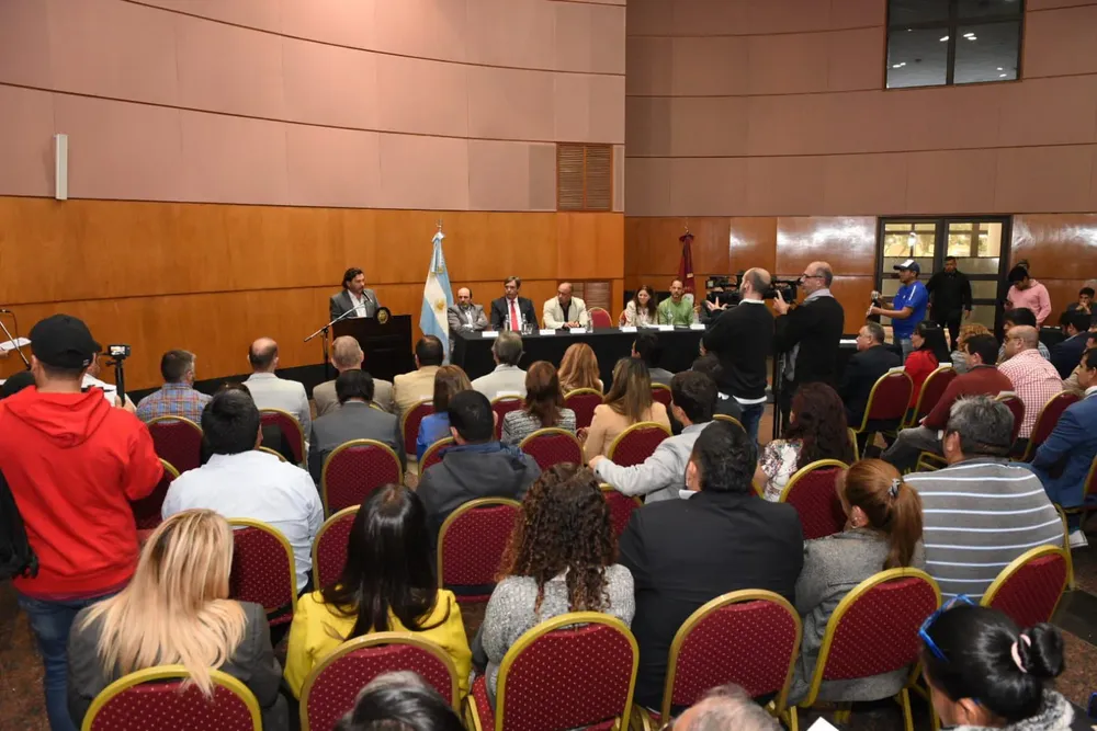 43e13016-03d3-42be-a10a-a2110cac604c