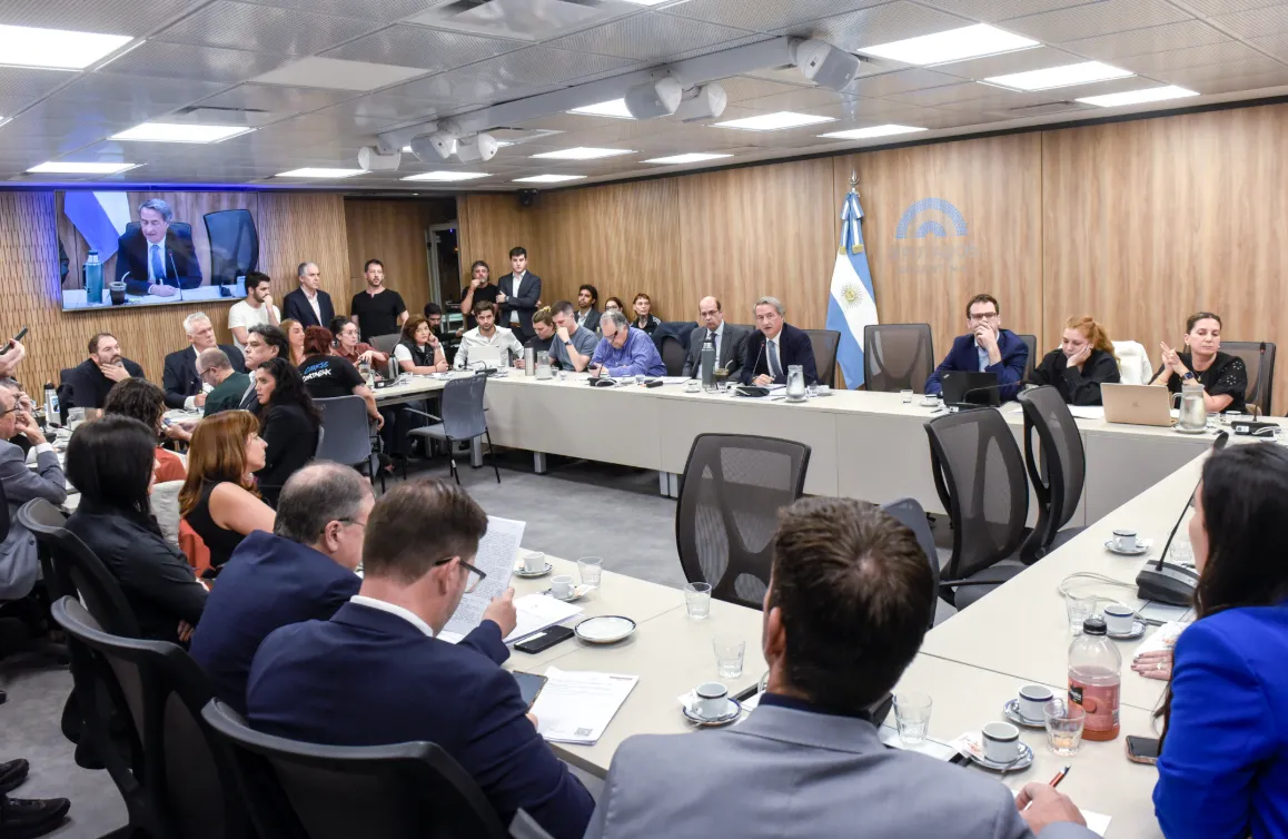 comisión asuntos constitucionales estrada