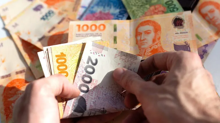 cual-es-el-sueldo-que-se-toma-para-calcular-el-aguinaldo-y-como-calcularlo-foto-adobe-stock-BQWQWQCLGZHGHBMBZW7CZ3IFXA