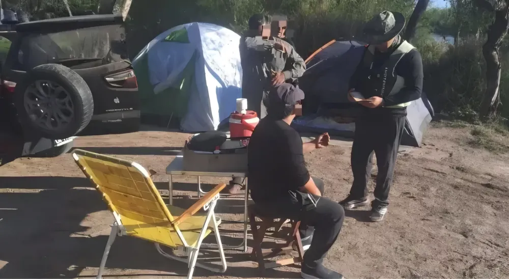 23369-infraccionan-a-pescadores-ilegales-en-el-rio-juramento