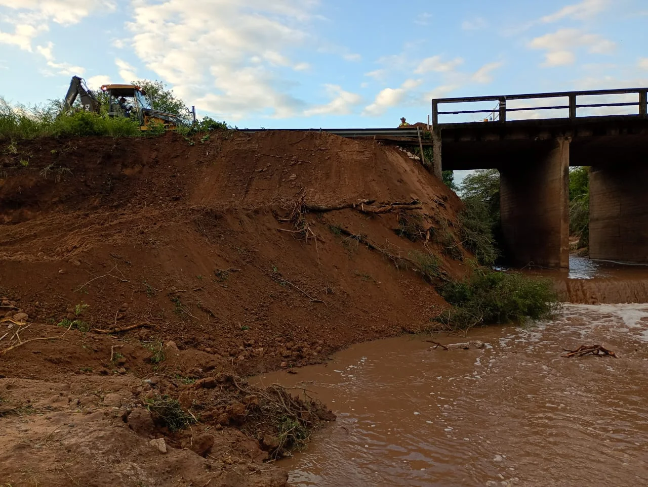 WhatsApp Image 2026-02-17 at 09.30.53