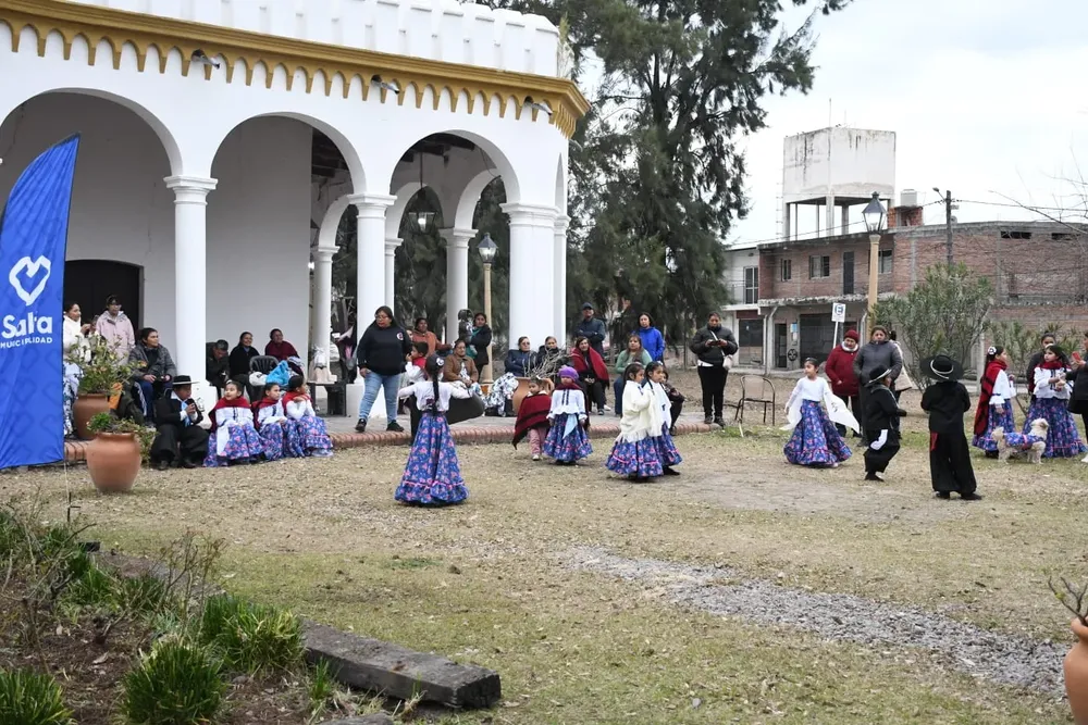 Casona Castañares Saltas