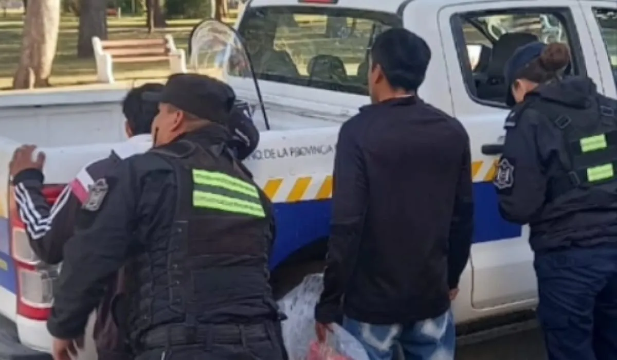 e9537fbc-a27c-4193-ac18-ddb690a602a1