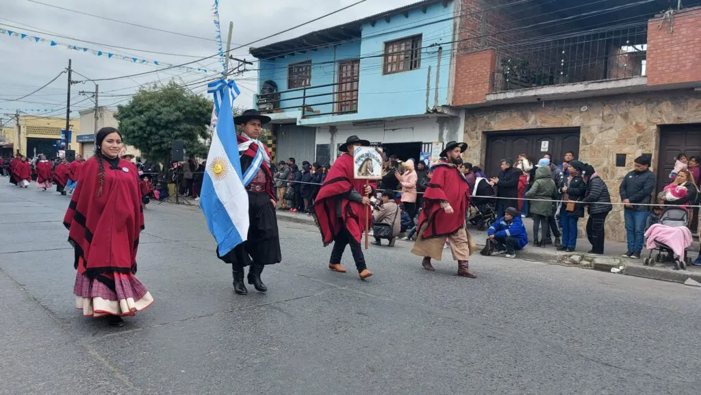 9 de julio Patria Bandera