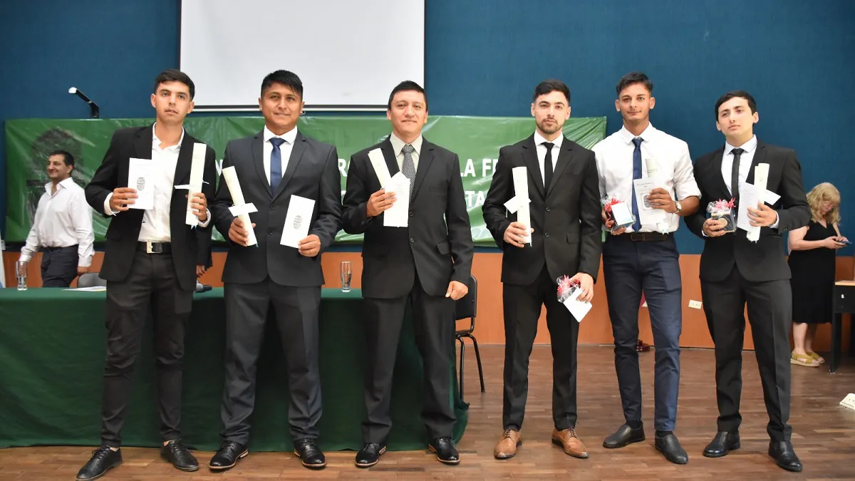 Egresados Rosario de la Frontera