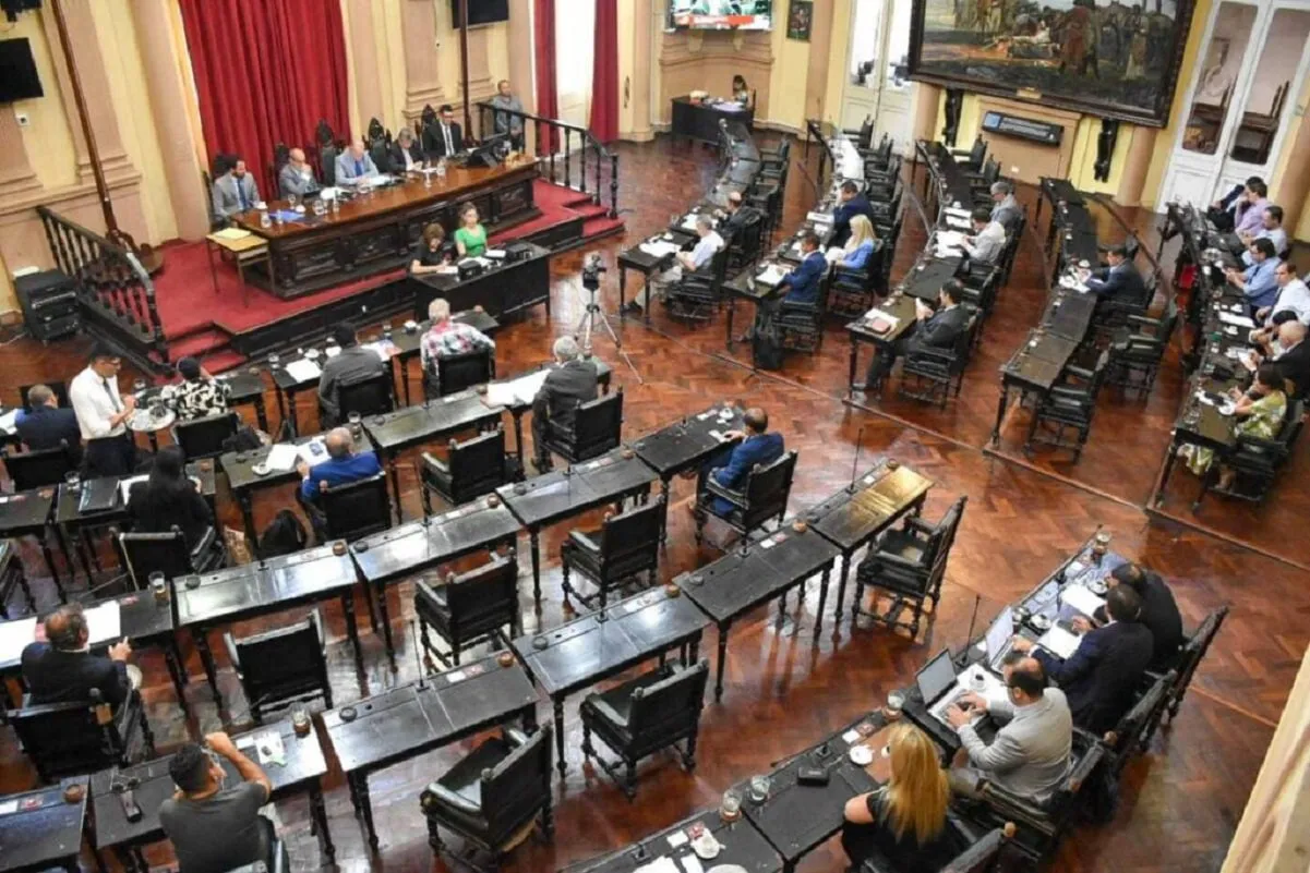 senadores