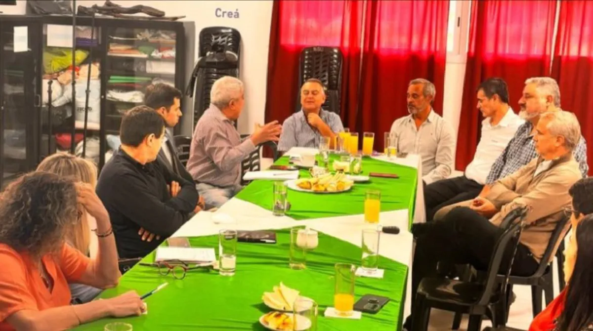 484106745_1113705584118873_276947935830889501_n