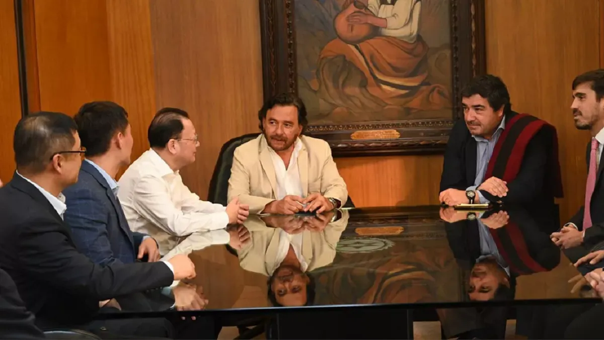 Gobernador Gustavo Sáenz