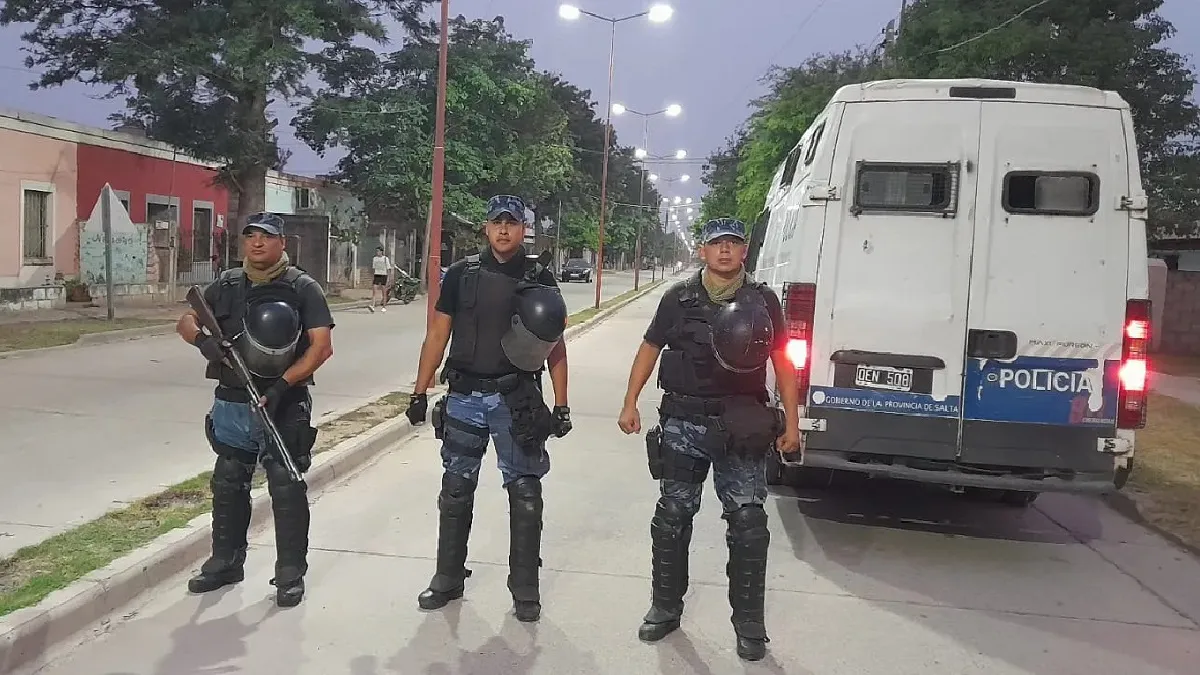 multimedia.normal.a7bf18f73793c97e.VmlvbGVuY2lhX25vcm1hbC53ZWJw