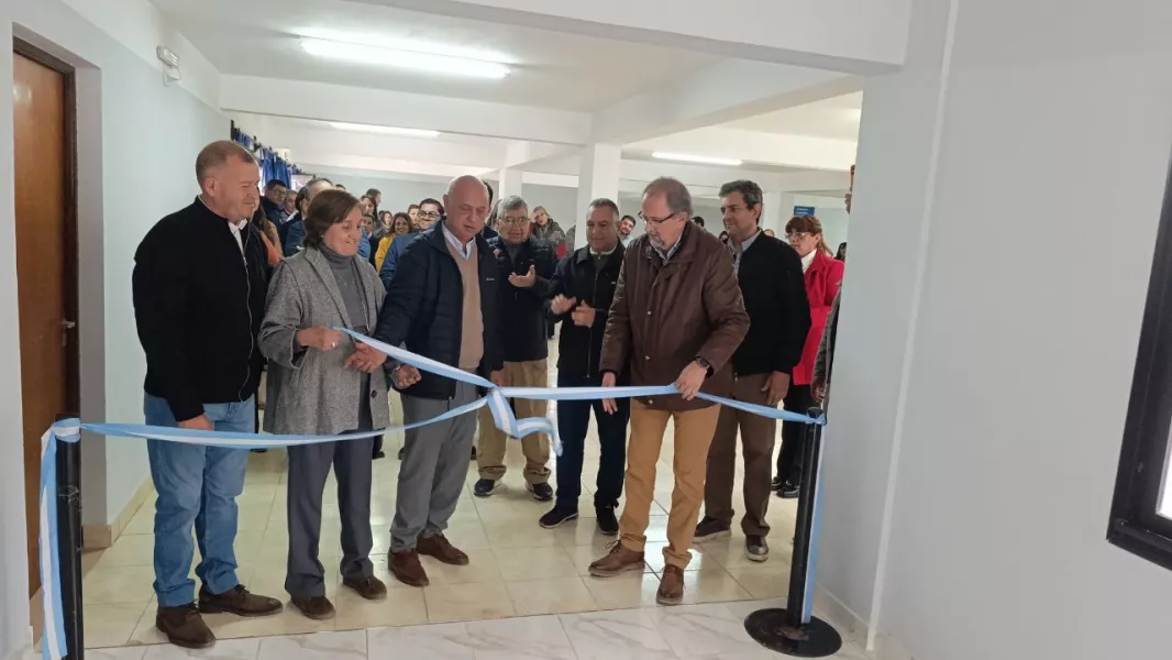 CORTE DE CINTA