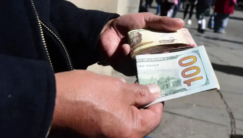 dólar
