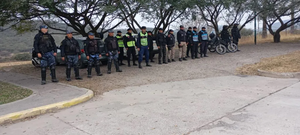 Policía