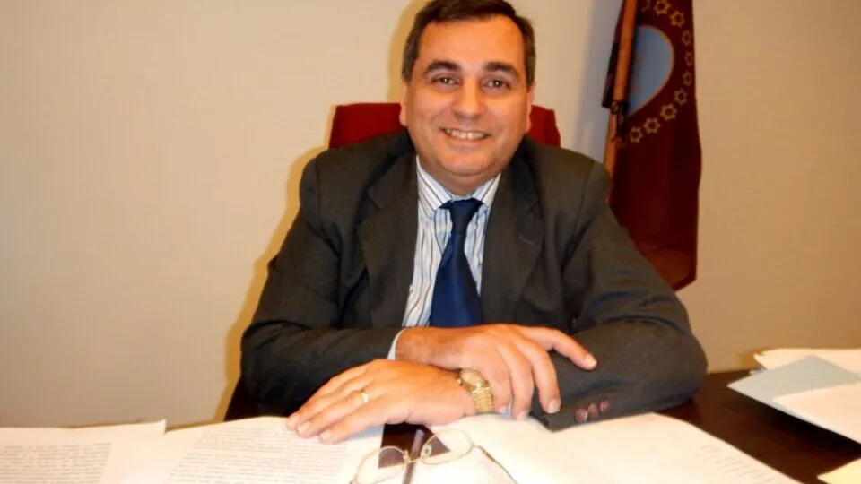 Carmelo Paz