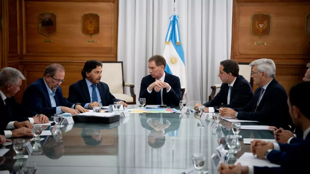 25405-tras-reunion-con-saenz-nacion-garantiza-inversiones-para-los-ramales-c14-y-c15