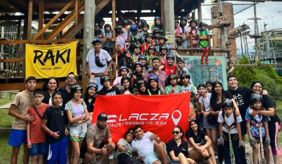 Egresados El Tala