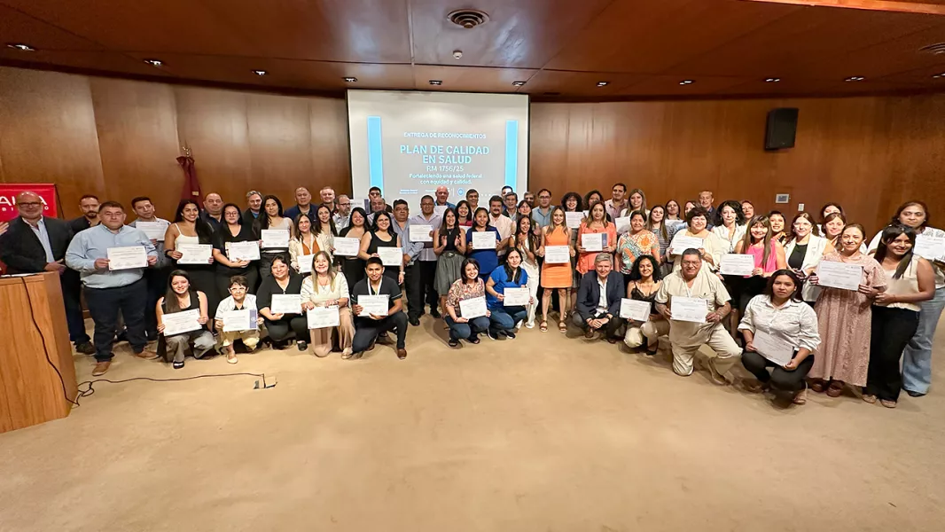 hospitales salud mangiones