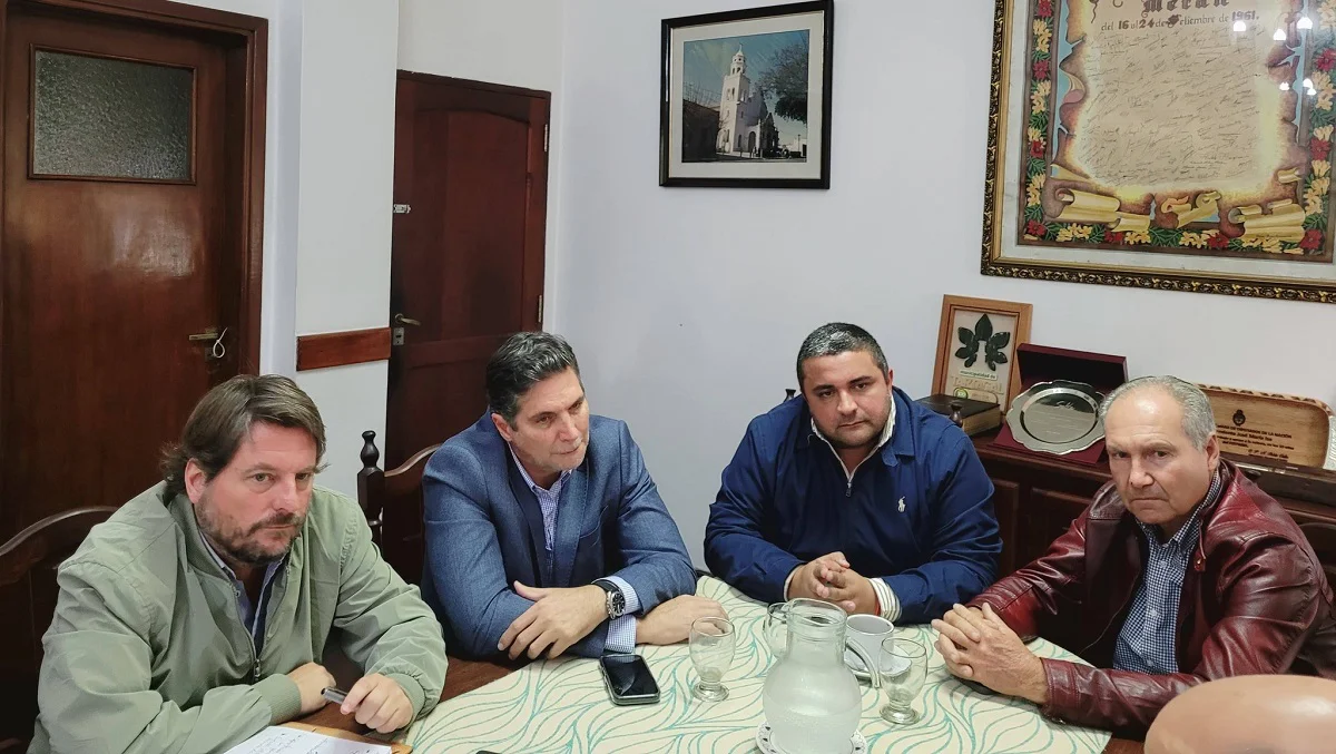 Issa- Avellaneda-Fleming-Delgado