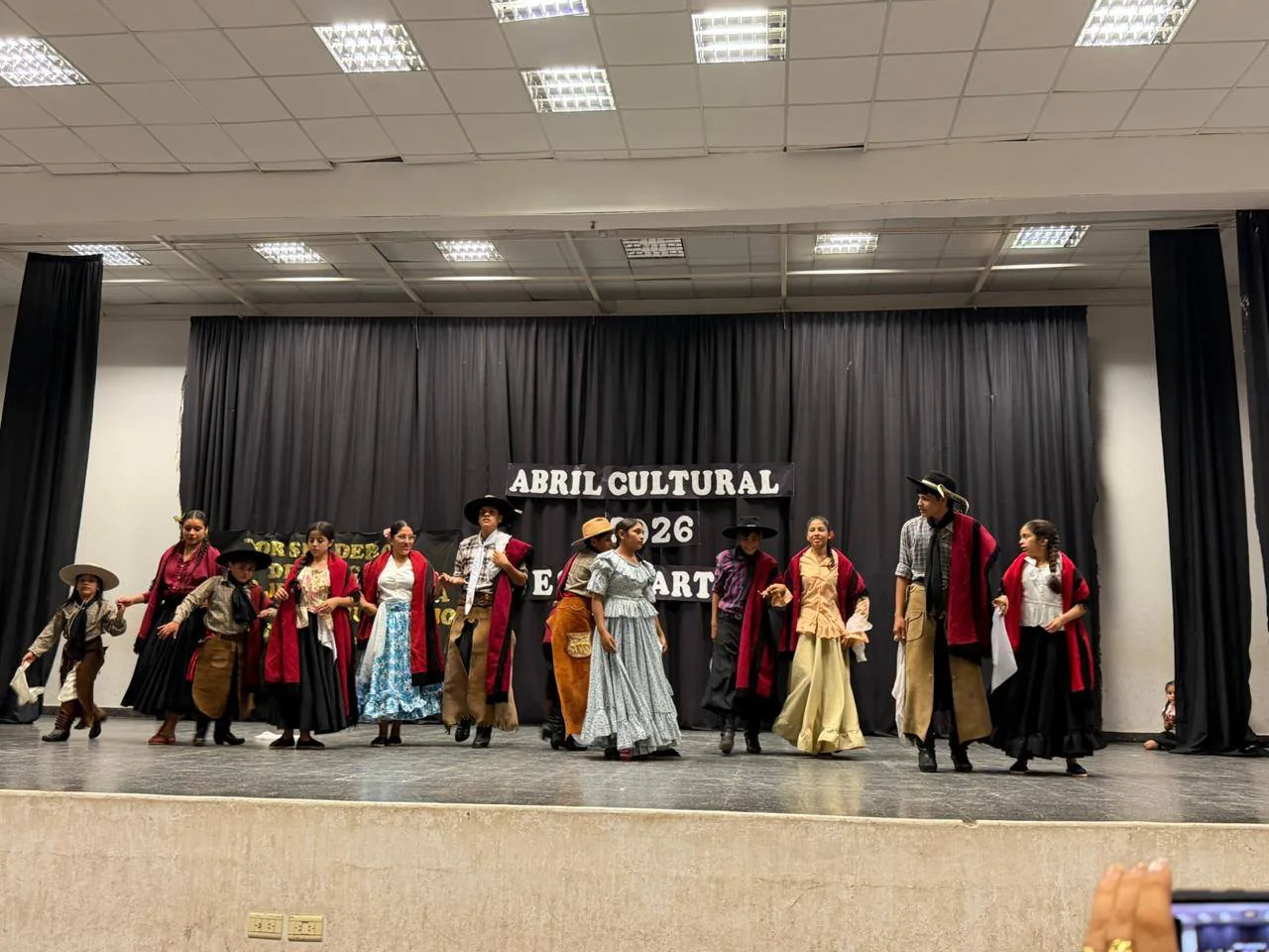 Danza Abril Cultural Las Lajitas