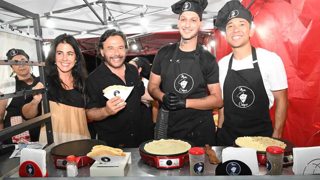 el-gobernador-saenz-en-potencia-2025-mas-de-220-mil-personas-en-dos-dias-de-la-feria