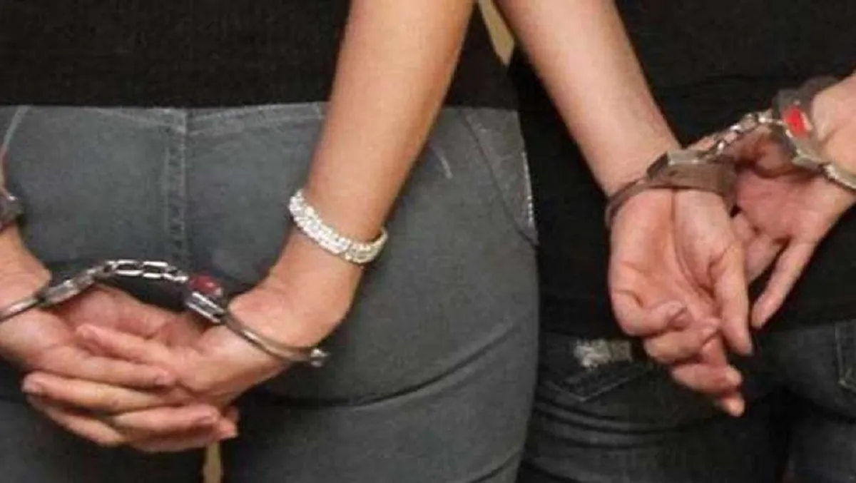 Detenidas