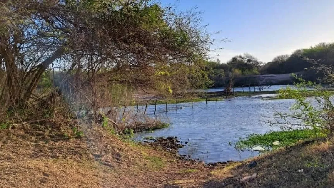 Laguna Blanca Río Juramento