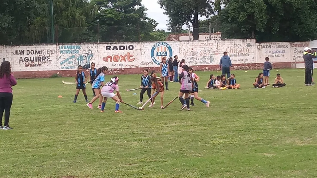 Amistoso Hockey