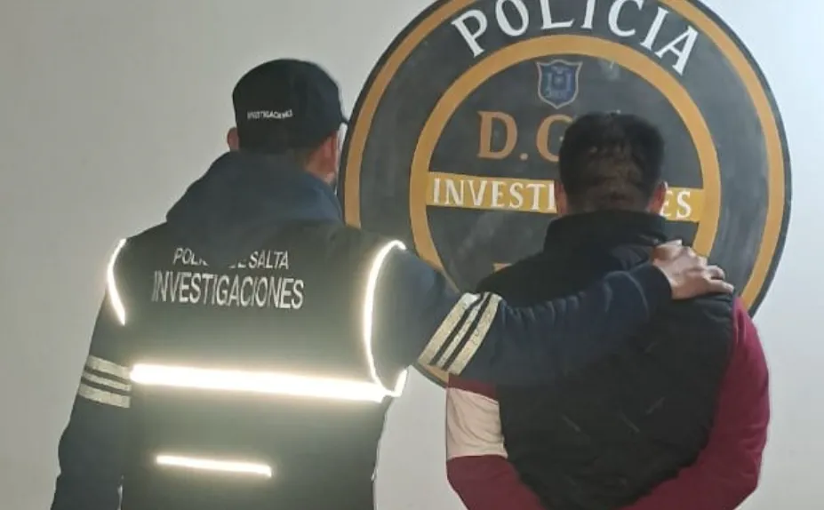 Policía
