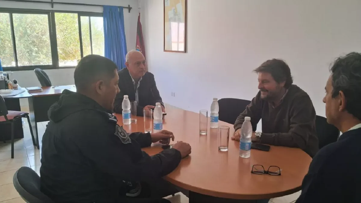 Seguridad - Las Lajitas